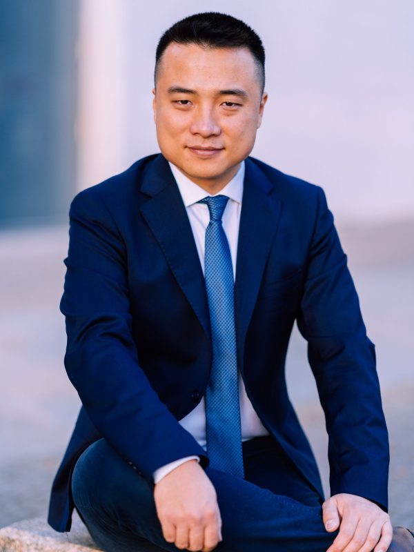 Professionelles Businessportrait für den Bereich Public Affairs – aufgenommen im Sauerland, NRW